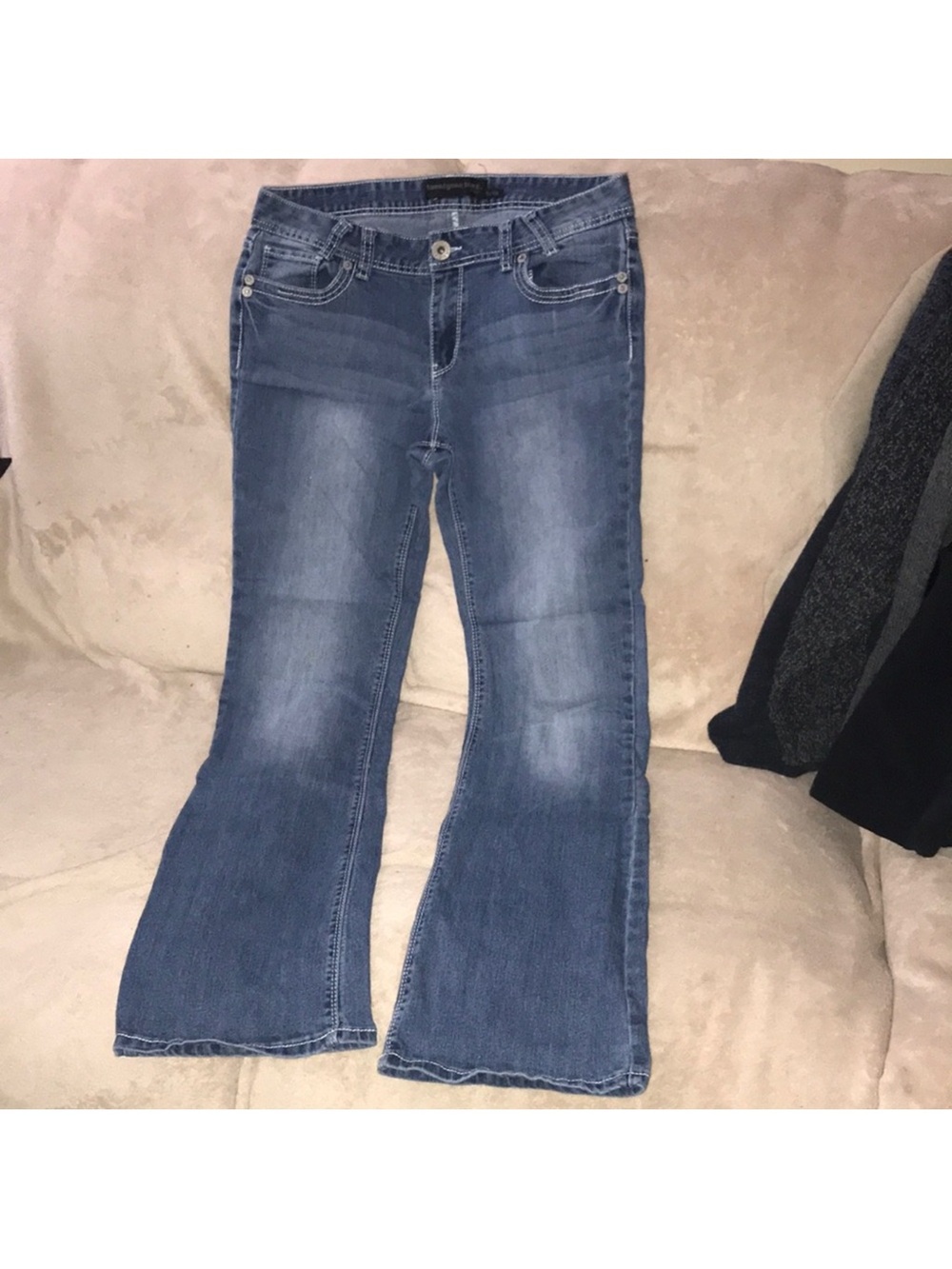 Twentyone black by Rue 21 size 9/10R Women's Medium Blue bootcut Jeans